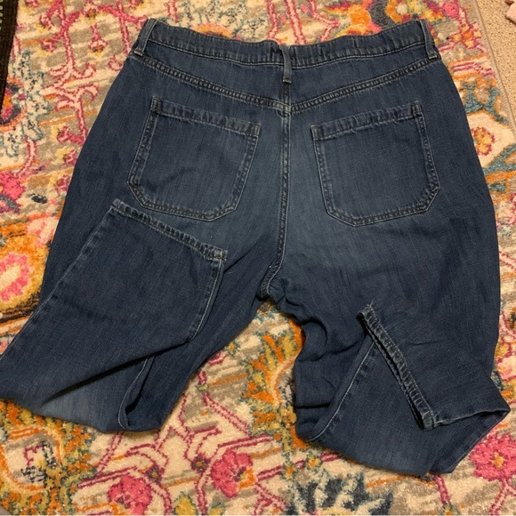 Universal Thread High Rise Tapered Jeans - Picture 4 of 8